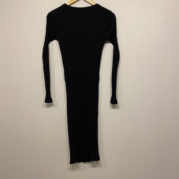 **$5 SALE** H&M Maternity Black Long Sleeve Ribbed Bodycon Dress - Picture 5 of 5